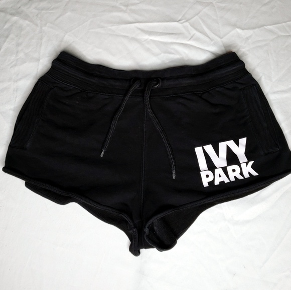 ‼SOLD‼ Women's Beyonce Queen Bee Ivy Park - Picture 3 of 8